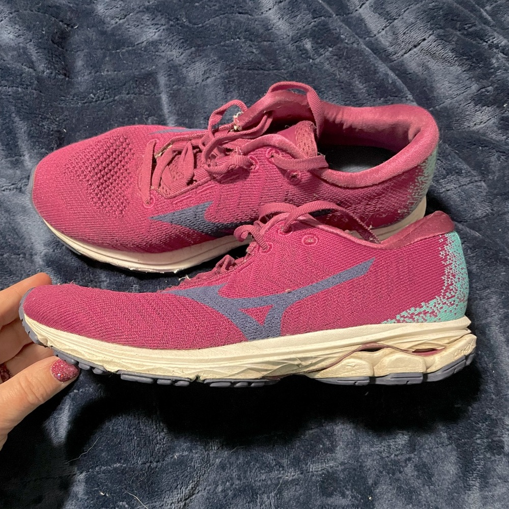 Womens mizuno waveknit